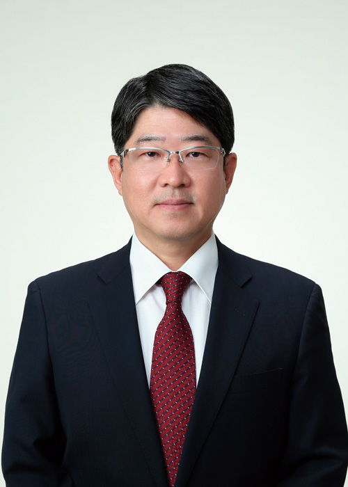 代表取締役社長　堀内 博人